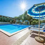 La Rocca-2 By Interhome