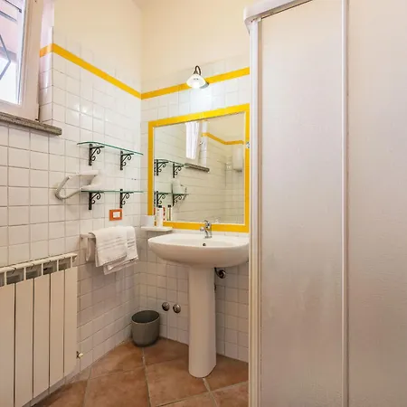 La Rocca-2 By Interhome Apartman