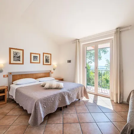 La Rocca-2 By Interhome Appartement